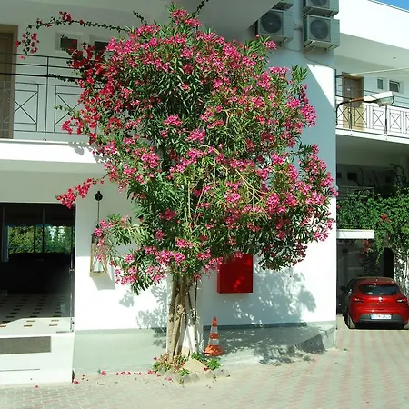 Asteria מלון טולון