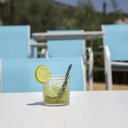 Отель Asteria 4*