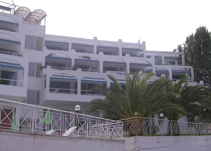 Asteria מלון טולון